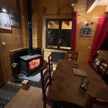 Chalet Station